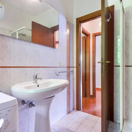 Terrazza Di Paolo By Interhome