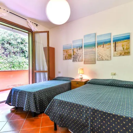 아파트 Terrazza Di Paolo By Interhome